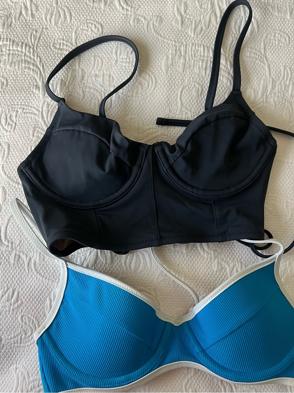 NWOT 32B bikini tops